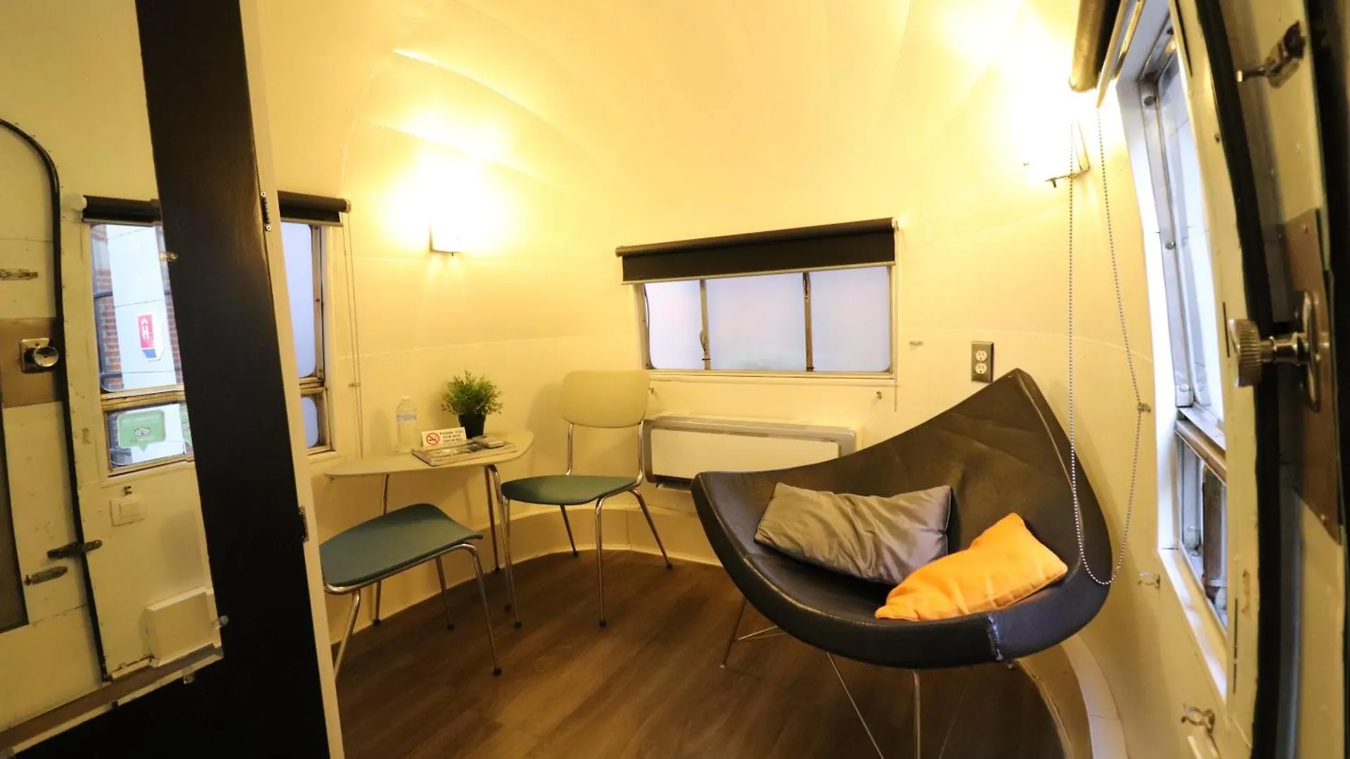 Vintage Hotel Brussels Saint-Gilles